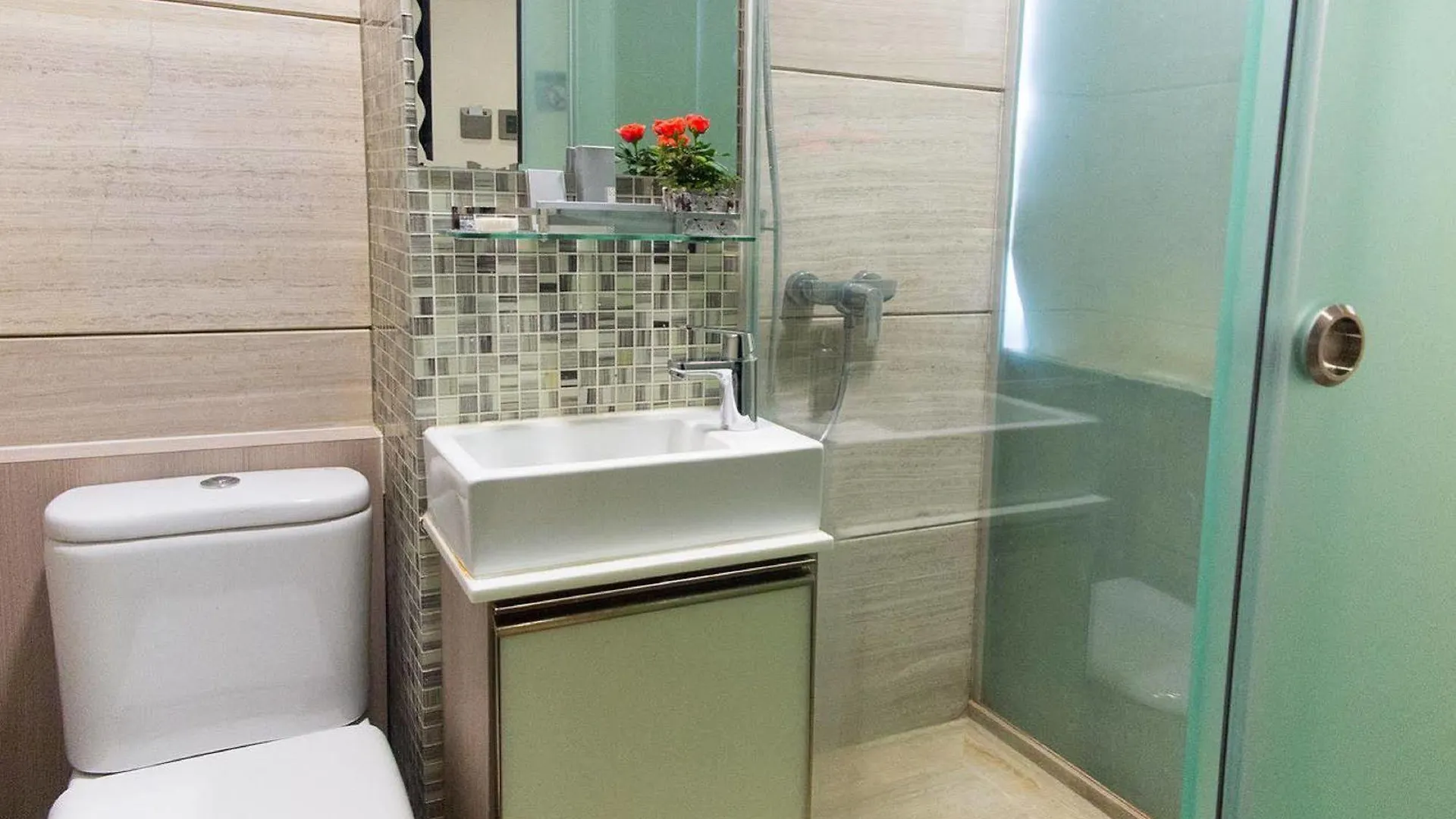 Metroplace Boutique Hotel